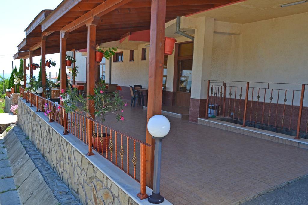 Svetlana Hotel 비알라 외부 사진